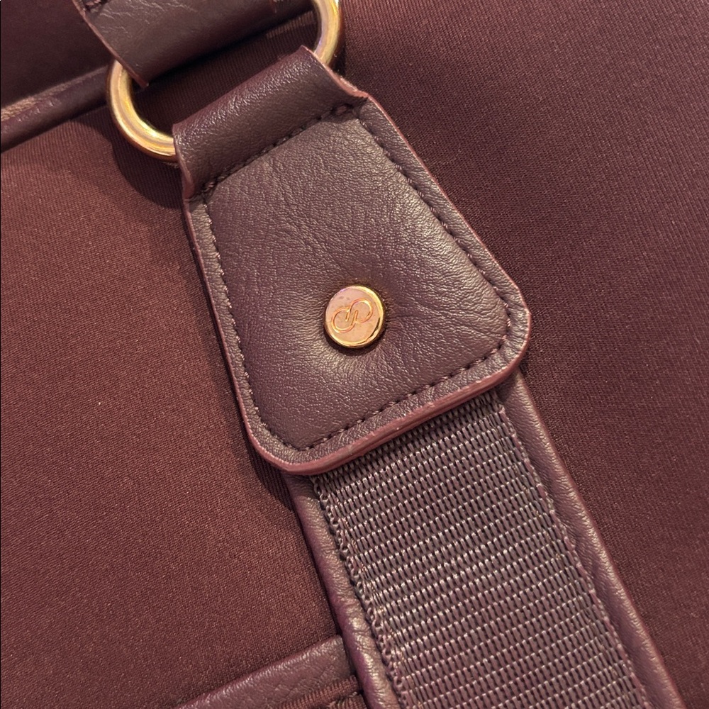 Elegant burgundy Calia bag - Picture 8 of 8